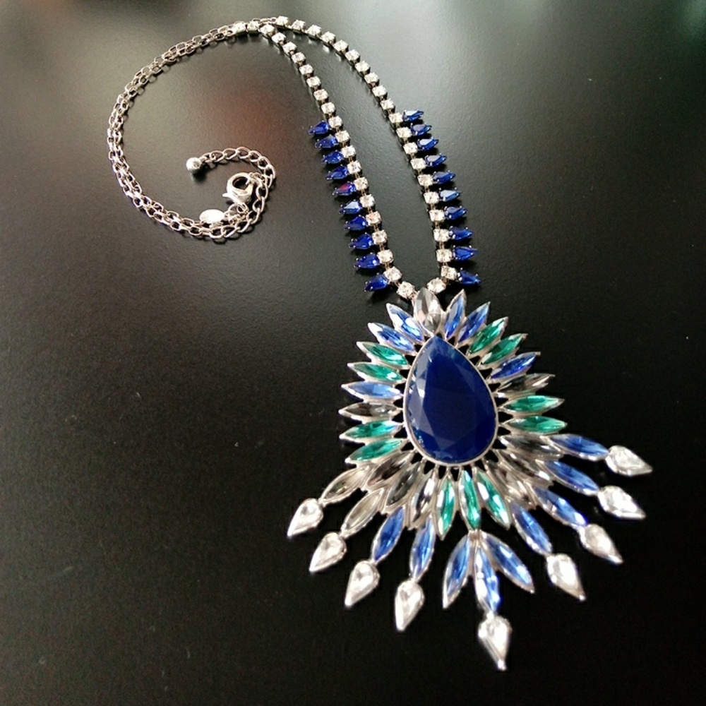 Long blue rhinestone necklace